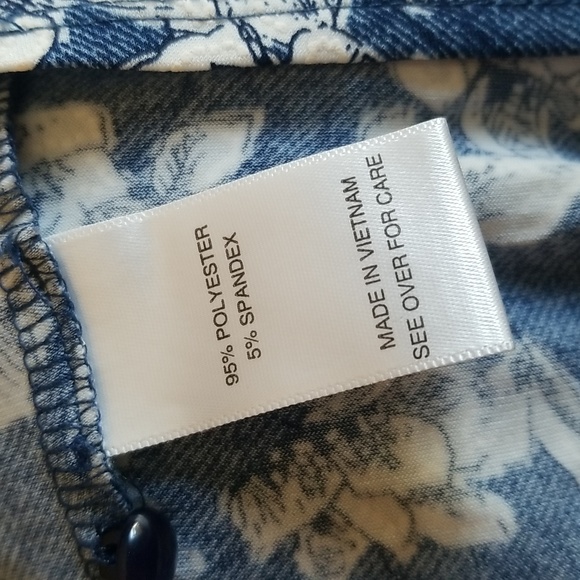 Fortune + Ivy halter tank - Picture 10 of 10